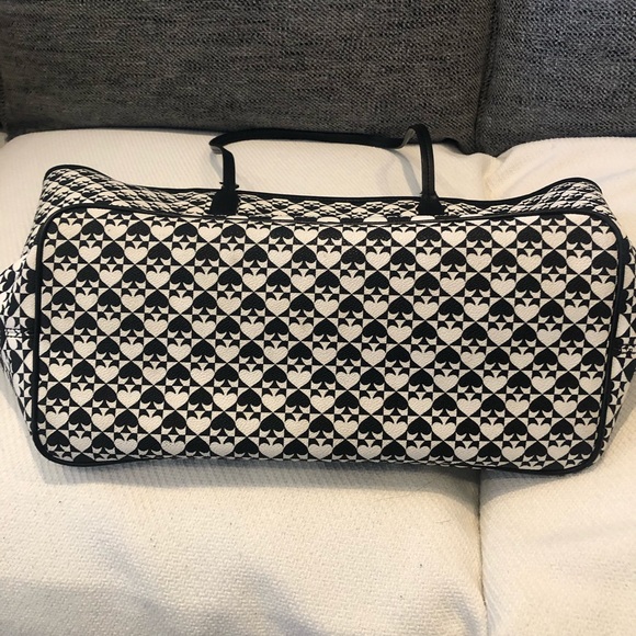 KATE SPADE Penn Place Black/White tote - Picture 5 of 13